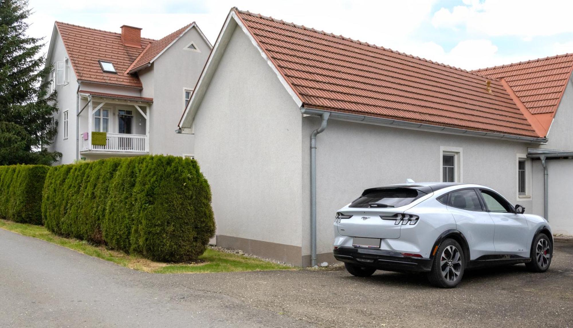 Flat Bull Appartement Mit Garten Sankt Lorenzen bei Knittelfeld Exterior photo
